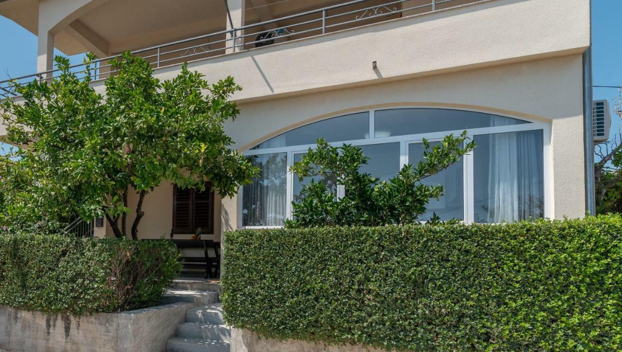 Apartman Niksi Trogir Zewnętrze zdjęcie