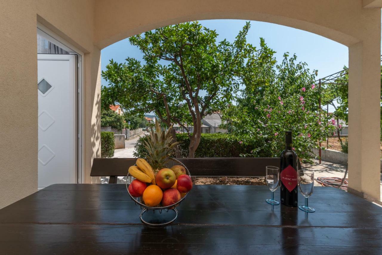 Apartman Niksi Trogir Zewnętrze zdjęcie