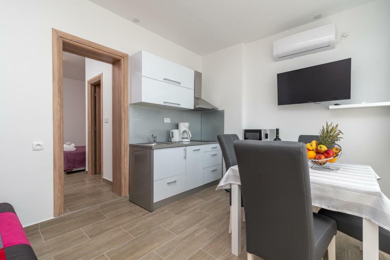Apartman Niksi Trogir Zewnętrze zdjęcie